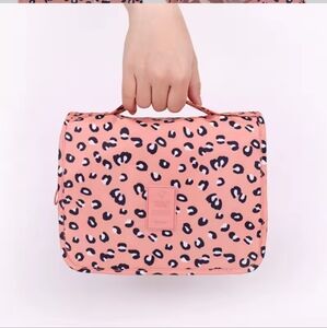 Pink Cheetah Print Travel Bag
